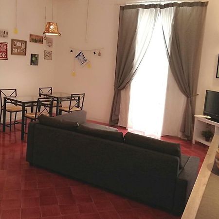 B&B Vicolo Stretto Salerno Exteriör bild