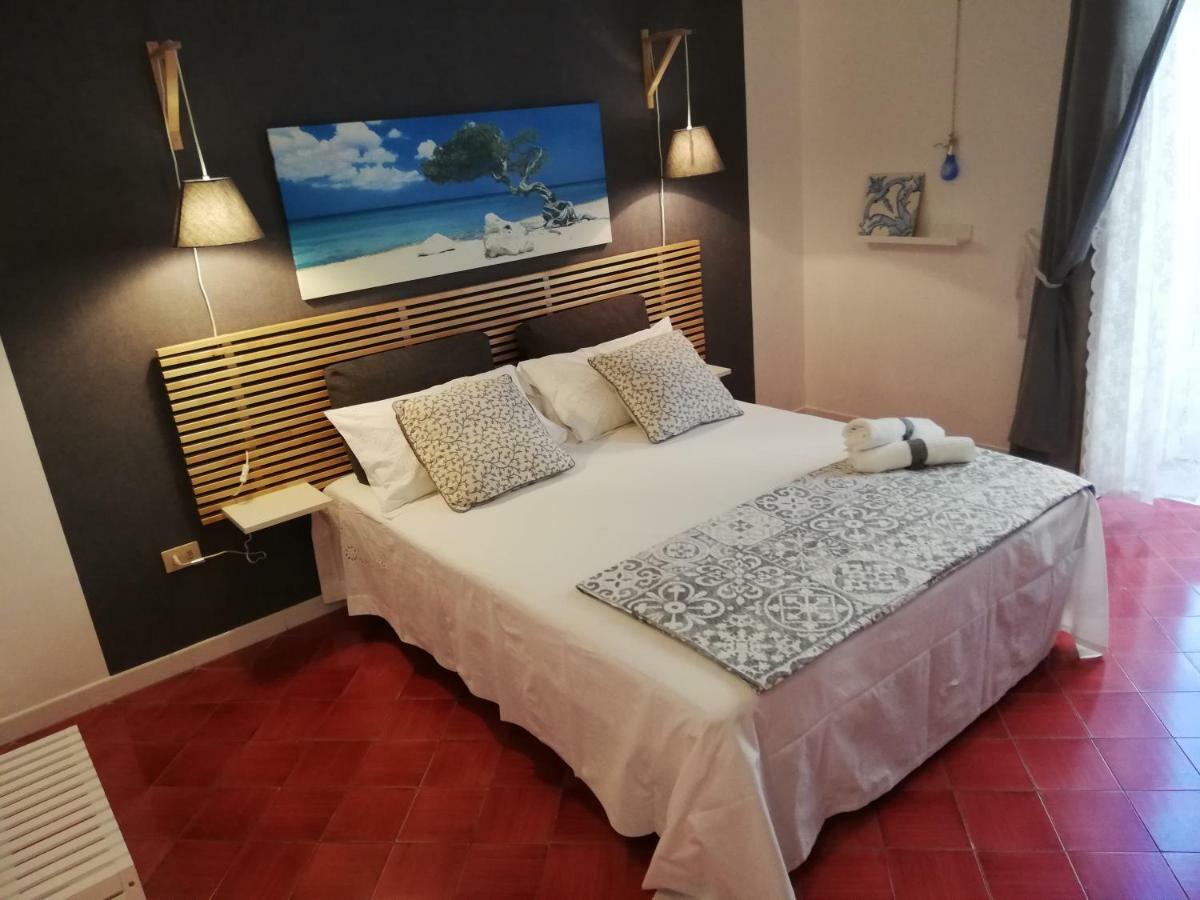 B&B Vicolo Stretto Salerno Exteriör bild